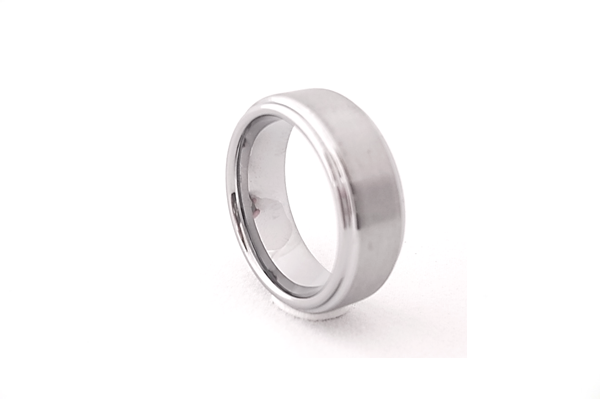 Tungsten Ring - Passion